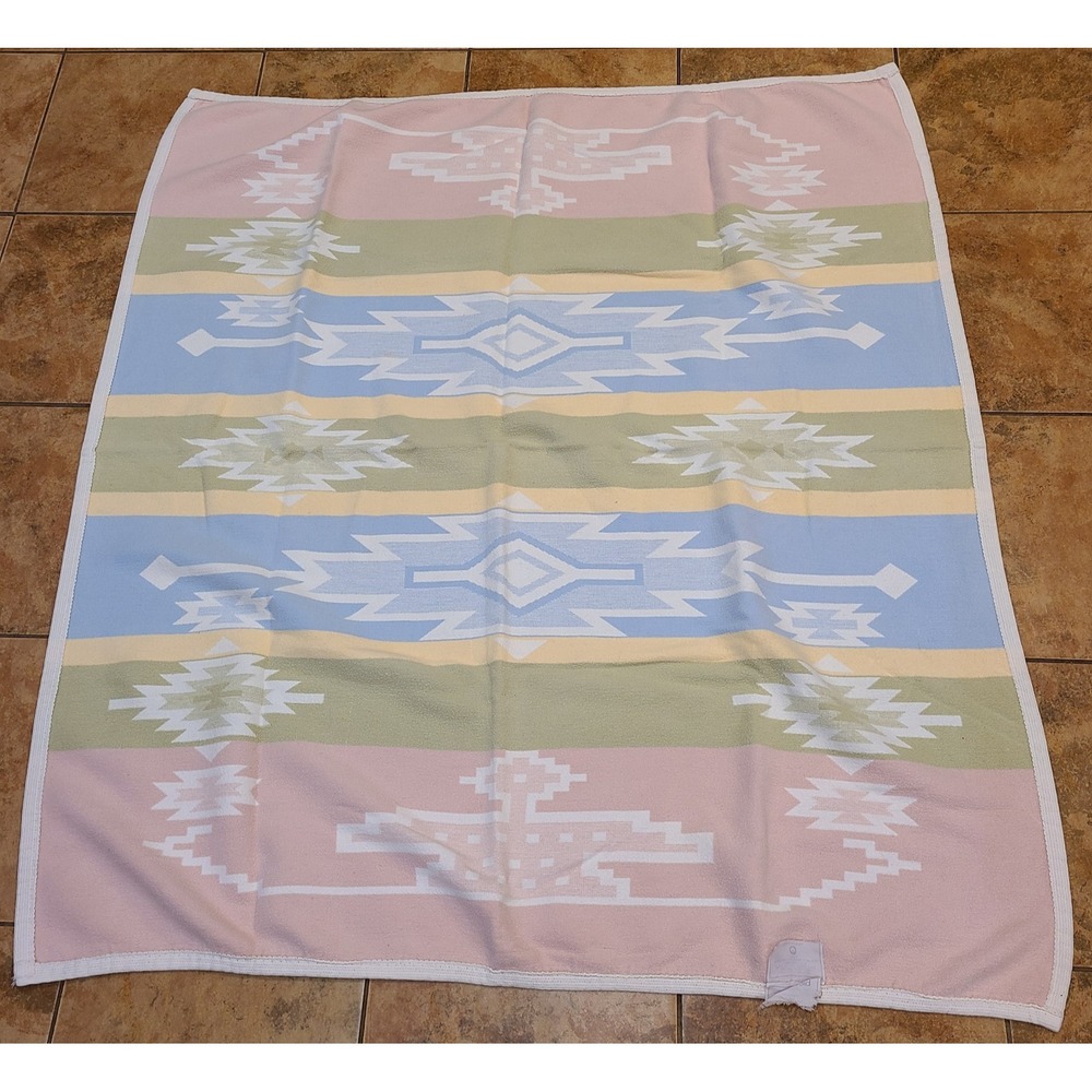Biederlack Blanket 52x48 Southwest Aztec Pastel Green‎ Pink Blue Yellow Cottage